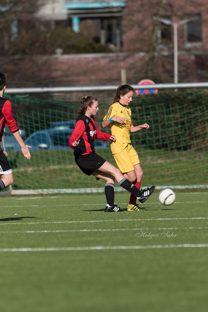 Bild 336 - B-Juniorinnen SG Weststeinburg/Bei - SV Fisia 03 : Ergebnis: 1:2